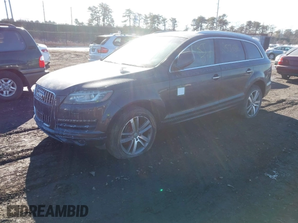 2010 Audi Q7 3.0L TDI Prestige with VIN WA1VMAFE3AD002168, listed as a IAAI auction lot 41418115 with 999,999 mi miles. Bid and sale history available at carsss.com. Image 2.