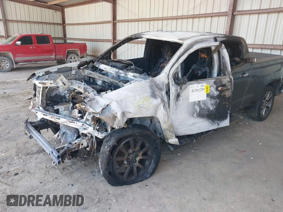 2017 GMC Canyon 4WD Denali z VIN 1GTG6EEN4H1237577, wystawiony jako IAAI lot #42261280 z przebiegiem Nie podano mil oraz . Historia ofert i sprzedaży dostępna na DreamBid. Obrazek 16.