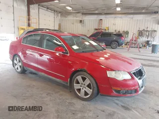 2007 Volkswagen Passat Wolfsburg Edition with VIN WVWAK73C87P132258, listed as a IAAI auction lot 42700562 with 198,759 mi miles and . Bid and sale history available at DreamBid. Image 1.