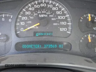2004 Chevrolet Suburban LS with VIN 3GNGK26U94G237545, listed as a IAAI auction lot 42331246 with 373,569 mi miles and . Bid and sale history available at DreamBid. Image 7.