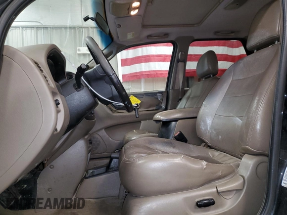 2002 Ford Escape XLT Choice z VIN 1FMCU04122KD33937, wystawiony jako Copart lot #63119335 z przebiegiem 161 809 mil mil oraz Czysty tytuł • Clean title. Historia ofert i sprzedaży dostępna na DreamBid. Obrazek 7.