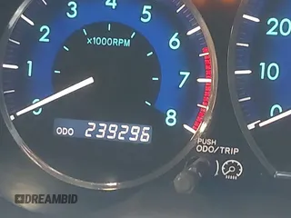 2007 Toyota Sienna XLE with VIN 5TDZK22C37S023719, listed as a IAAI auction lot 41566286 with 239,296 mi miles. Bid and sale history available at carsss.com. Image 15.
