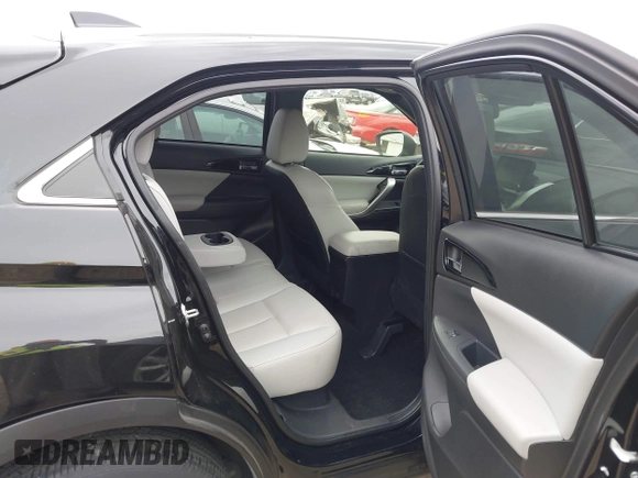 2024 Mitsubishi Eclipse Cross SE with VIN JA4ATWAA9RZ077782, listed as a IAAI auction lot 42136122 with 19,151 mi miles and . Bid and sale history available at DreamBid. Image 8.