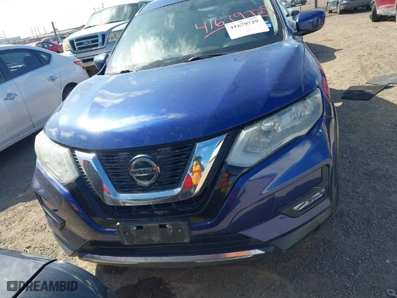 2018 Nissan Rogue S with VIN 5N1AT2MT6JC776737, listed as a IAAI auction lot 41679729 with 88,068 mi miles. Bid and sale history available at carsss.com. Image 12.