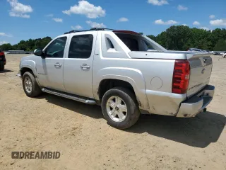 2011 Chevrolet Avalanche LT z VIN 3GNTKFE30BG209600, wystawiony jako Copart lot #59156275 z przebiegiem 213 396 mil mil oraz Czysty tytuł • Clean title. Historia ofert i sprzedaży dostępna na DreamBid. Obrazek 2.