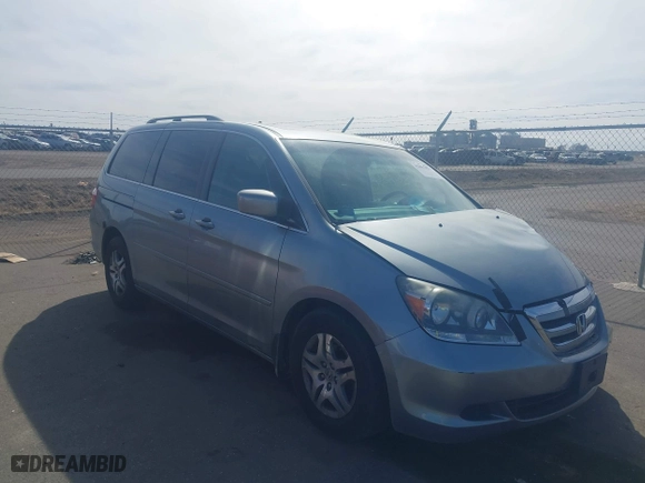2007 Honda Odyssey EX-L with VIN 5FNRL38687B116051, listed as a IAAI auction lot 41867877 with 143,860 mi miles. Bid and sale history available at carsss.com. Image 1.