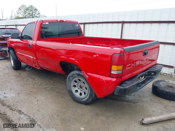 2006 Chevrolet Silverado 1500 Work Truck with VIN 3GCEC14X56G260456, listed as a IAAI auction lot 41631680 with 308,662 mi miles. Bid and sale history available at carsss.com. Image 3.