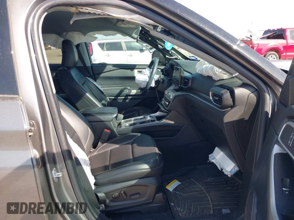 2022 Ford Explorer XLT с VIN 1FMSK7DHXNGA30211, выставлен на аукционе IAAI как лот 41972894 с пробегом 47 414 миль миль и . История ставок и продаж доступна на DreamBid. Изображение 5.