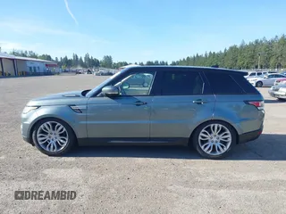 2017 Land Rover Range Rover Sport HSE z VIN SALWR2FV3HA125426, wystawiony jako IAAI lot #42327634 z przebiegiem 65 142 mil mil oraz . Historia ofert i sprzedaży dostępna na DreamBid. Obrazek 14.