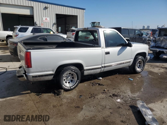 1996 Chevrolet Silverado 1500 with VIN 1GCEC14W7TZ165173, listed as a Copart auction lot 86273094 with 168,737 mi miles and Salvage Title. Bid and sale history available at DreamBid. Image 3.