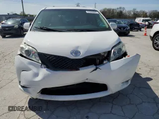 2013 Toyota Sienna XLE AAS with VIN 5TDYK3DC9DS381000, listed as a Copart auction lot 51326005 with 254,701 mi miles and Clean Title. Bid and sale history available at DreamBid. Image 5.