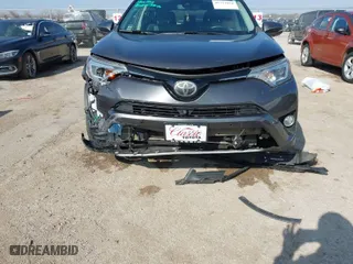 2017 Toyota RAV4 Limited with VIN 2T3YFREV7HW358262, listed as a IAAI auction lot 41521030 with 118,251 mi miles. Bid and sale history available at carsss.com. Image 6.