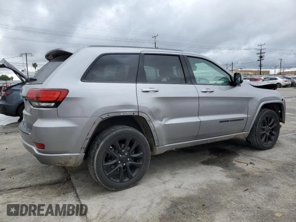 2020 Jeep Grand Cherokee Laredo E with VIN 1C4RJFAG4LC153597, listed as a Copart auction lot 49086085 with 44,337 mi miles and Salvage Title. Bid and sale history available at carsss.com. Image 3.