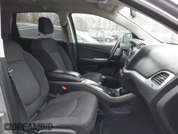2016 Dodge Journey SXT with VIN 3C4PDCBG4GT122761, listed as a IAAI auction lot 41751265 with 130,304 mi miles. Bid and sale history available at carsss.com. Image 5.