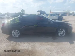 2015 Lexus ES 330 with VIN JTHBK1GG8F2198446, listed as a IAAI auction lot 42503888 with 118,476 mi miles and . Bid and sale history available at DreamBid. Image 13.
