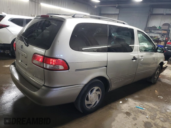 2002 Toyota Sienna LE with VIN 4T3ZF13C02U446097, listed as a Copart auction lot 77127844 with 182,873 mi miles and Salvage Title. Bid and sale history available at carsss.com. Image 3.