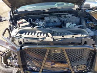 2022 Chevrolet Silverado 1500 with VIN 1GCUDJET3NZ633089, listed as a IAAI auction lot 41419358 with 43,152 mi miles and . Bid and sale history available at DreamBid. Image 10.