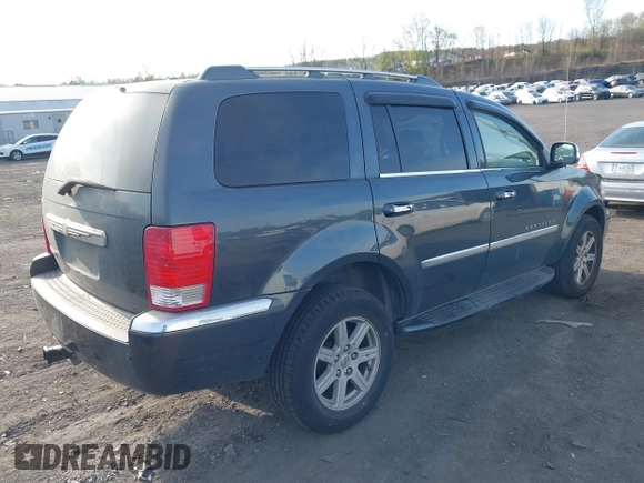 2008 Chrysler Aspen Limited z VIN 1A8HW58N98F157347, wystawiony jako IAAI lot #42073532 z przebiegiem 76 303 mil mil oraz . Historia ofert i sprzedaży dostępna na DreamBid. Obrazek 4.