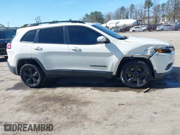 2019 Jeep Cherokee Latitude Plus with VIN 1C4PJLLB2KD296144, listed as a IAAI auction lot 41681051 with 199,698 mi miles and . Bid and sale history available at DreamBid. Image 13.