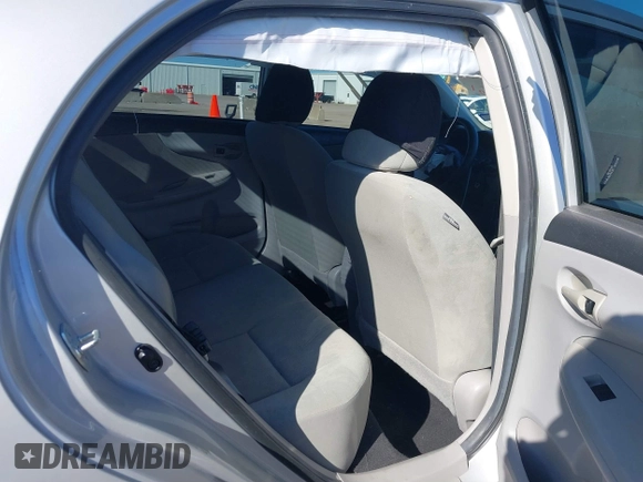 2013 Toyota Corolla L with VIN 5YFBU4EE4DP092105, listed as a IAAI auction lot 41477547 with 78,951 mi miles. Bid and sale history available at carsss.com. Image 8.