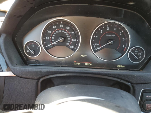 2017 BMW 4 Series 430i with VIN WBA4R7C51HK876483, listed as a Copart auction lot 44781505 with 32,784 mi miles and Salvage Title. Bid and sale history available at DreamBid. Image 9.