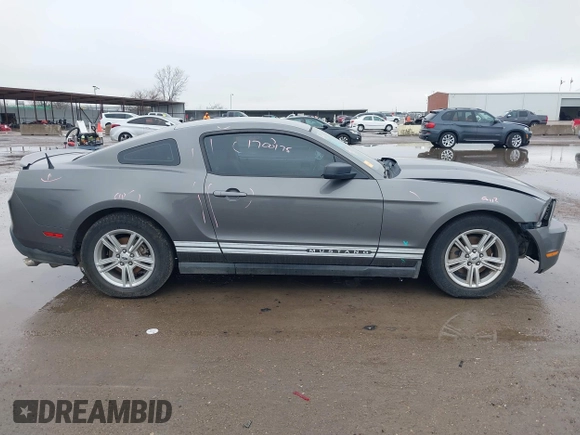 2011 Ford Mustang V6 with VIN 1ZVBP8AM2B5125492, listed as a IAAI auction lot 41565388 with 135,688 mi miles and . Bid and sale history available at carsss.com. Image 13.