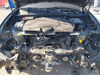2021 Audi Q8 Premium Plus z VIN WA1EVAF14MD014781, wystawiony jako IAAI lot #42080085 z przebiegiem 53 171 mil mil oraz . Historia ofert i sprzedaży dostępna na DreamBid. Obrazek 10.
