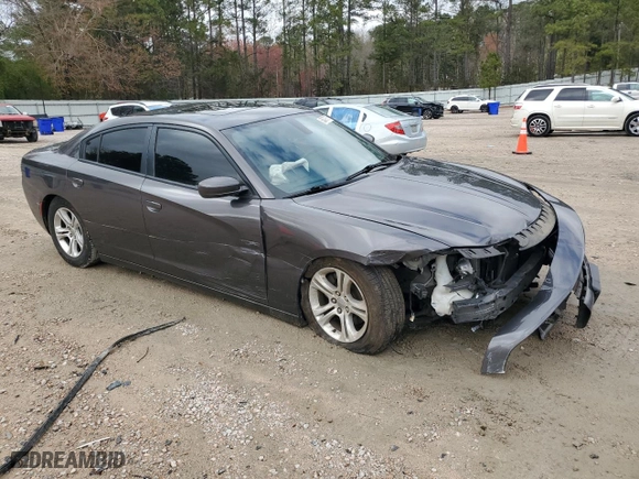 2017 Dodge Charger SE with VIN 2C3CDXBG6HH638804, listed as a Copart auction lot 50379715 with 163,040 mi miles and Clean Title. Bid and sale history available at carsss.com. Image 4.
