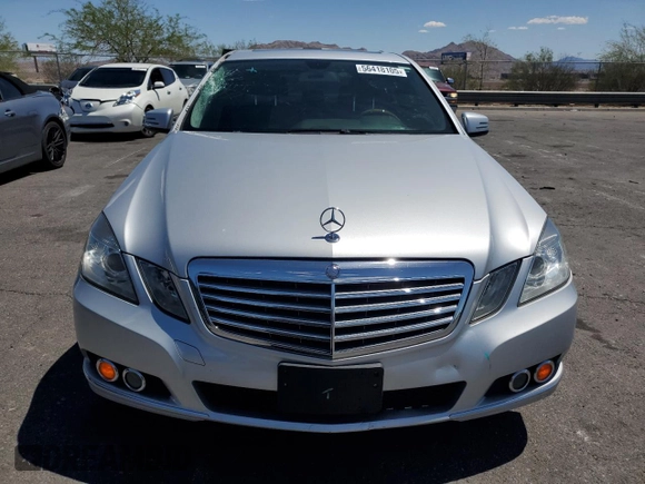 2011 Mercedes-Benz E 350 Luxury z VIN WDDHF2EB7BA381663, wystawiony jako Copart lot #56418105 z przebiegiem 122 943 mil mil oraz Szkoda całkowita • Salvage title. Historia ofert i sprzedaży dostępna na DreamBid. Obrazek 5.