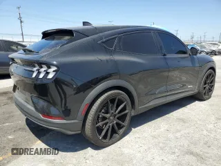 2023 Ford Mustang Mach-E Select с VIN 3FMTK1RM2PMA45902, выставлен на аукционе Copart как лот 61176965 с пробегом 21 056 миль миль и Списание • Salvage title. История ставок и продаж доступна на DreamBid. Изображение 3.