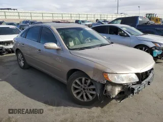 2008 Hyundai Azera Limited with VIN KMHFC46F98A251380, listed as a Copart auction lot 49347165 with 206,526 mi miles and Salvage Title. Bid and sale history available at DreamBid. Image 4.