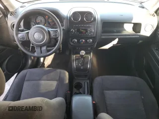 2016 Jeep Patriot Sport with VIN 1C4NJPBB0GD536766, listed as a Copart auction lot 86513594 with 183,727 mi miles and Salvage title. Bid and sale history available at DreamBid. Image 8.