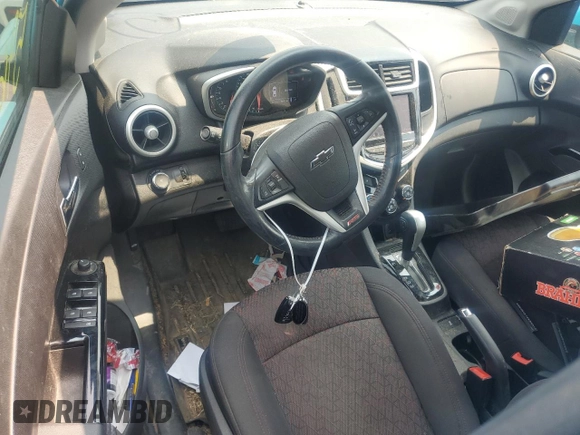 2020 Chevrolet Sonic LT with VIN 1G1JD6SB1L4104240, listed as a Copart auction lot 59625415 with 79,079 mi miles and Salvage title. Bid and sale history available at DreamBid. Image 8.