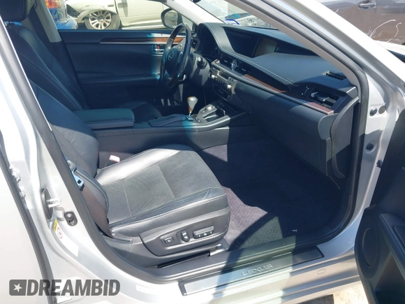 2014 Lexus ES 350 with VIN JTHBK1GGXE2128476, listed as a IAAI auction lot 41785156 with 99,555 mi miles. Bid and sale history available at carsss.com. Image 5.