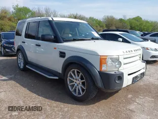 2005 Land Rover LR3 SE with VIN SALAE25435A319660, listed as a IAAI auction lot 41883979 with 209,142 mi miles. Bid and sale history available at carsss.com. Image 1.