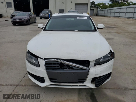 2011 Audi A4 Premium z VIN WAUAFAFL3BN053594, wystawiony jako Copart lot #53819285 z przebiegiem 114 690 mil mil oraz Szkoda całkowita • Salvage title. Historia ofert i sprzedaży dostępna na DreamBid. Obrazek 5.