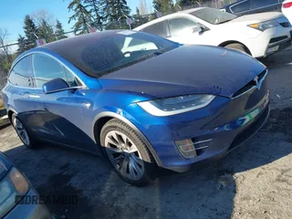 2017 Tesla Model X 90D with VIN 5YJXCBE21HF076514, listed as a IAAI auction lot 41559020 with 108,573 mi miles and . Bid and sale history available at DreamBid. Image 1.