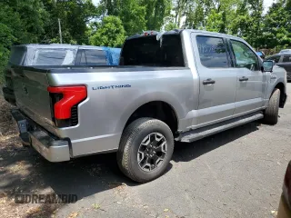 2023 Ford F-150 Lightning Pro z VIN 1FTVW1EL3PWG61686, wystawiony jako Copart lot #61353535 z przebiegiem 8 116 mil mil oraz Szkoda całkowita • Salvage title. Historia ofert i sprzedaży dostępna na DreamBid. Obrazek 3.