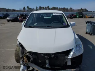 2011 Nissan Versa 1.8 S with VIN 3N1BC1CP8BL462068, listed as a Copart auction lot 48402445 with 142,452 mi miles and Salvage Title. Bid and sale history available at carsss.com. Image 5.