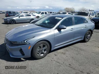 2021 Kia K5 LXS with VIN 5XXG14J21MG019101, listed as a Copart auction lot 49083215 with 76,070 mi miles and Salvage Title. Bid and sale history available at carsss.com. Image 1.