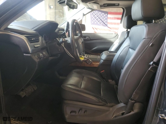 2020 Chevrolet Suburban Premier with VIN 1GNSKJKC7LR260712, listed as a Copart auction lot 45526885 with 94,786 mi miles and Salvage Title. Bid and sale history available at carsss.com. Image 7.
