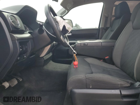 2017 Toyota Tundra SR5 with VIN 5TFEM5F13HX121163, listed as a Copart auction lot 45580715 with 72,137 mi miles and Salvage title. Bid and sale history available at DreamBid. Image 7.