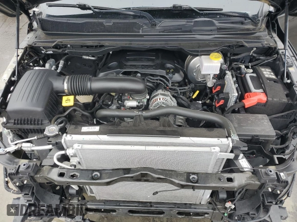 2022 Ram 1500 Big Horn z VIN 1C6SRFMT6NN223604, wystawiony jako Copart lot #45390005 z przebiegiem 5 461 mil mil oraz Szkoda całkowita • Salvage title. Historia ofert i sprzedaży dostępna na DreamBid. Obrazek 12.