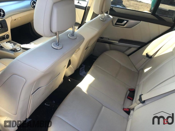 2013 Mercedes-Benz GLK 350 with VIN WDCGG8JB9DG096159, listed as a Copart auction lot 46438474 with 57,469 mi miles and Salvage Title. Bid and sale history available at DreamBid. Image 7.