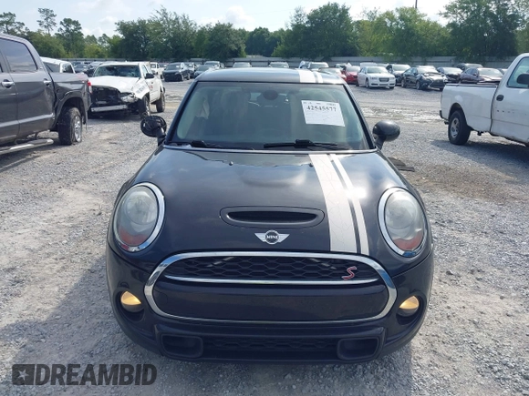 2016 MINI Hardtop 4 Door S z VIN WMWXU3C53G2D30807, wystawiony jako IAAI lot #42545577 z przebiegiem 86 952 mil mil oraz . Historia ofert i sprzedaży dostępna na DreamBid. Obrazek 12.