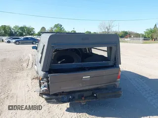1992 Mazda B-Series Truck with VIN JM2UF3136N0270881, listed as a IAAI auction lot 41814384 with 202,785 mi miles and . Bid and sale history available at DreamBid. Image 6.