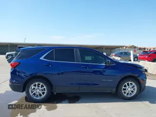 2022 Chevrolet Equinox LT z VIN 3GNAXKEV6NL225315, wystawiony jako IAAI lot #41922830 z przebiegiem 51 605 mil mil oraz . Historia ofert i sprzedaży dostępna na DreamBid. Obrazek 13.