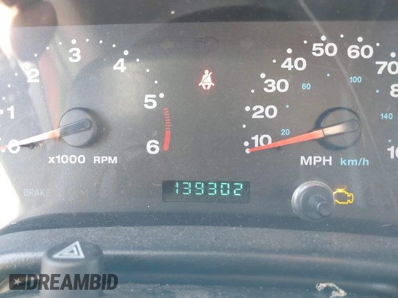 2005 Jeep Wrangler Unlimited with VIN 1J4FA44S25P340852, listed as a IAAI auction lot 41441671 with 139,302 mi miles. Bid and sale history available at carsss.com. Image 7.