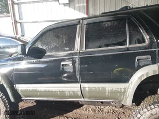 1997 Toyota 4Runner Limited with VIN JT3HN87R9V0073242, listed as a IAAI auction lot 41664630 with 189,225 mi miles. Bid and sale history available at carsss.com. Image 13.