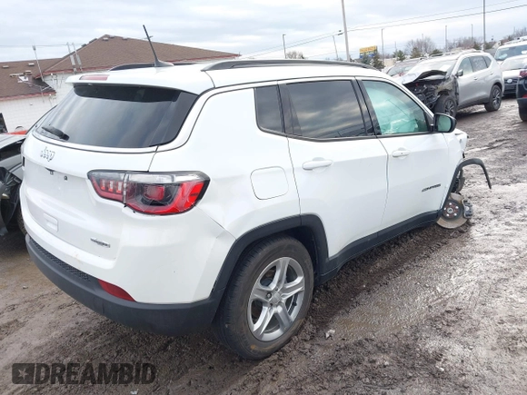2023 Jeep Compass Latitude with VIN 3C4NJDBN6PT556992, listed as a IAAI auction lot 41226965 with 22,300 mi miles and . Bid and sale history available at DreamBid. Image 4.
